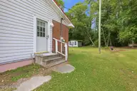 746 Kinston Highway, Richlands, NC 28574 — 3-bedroom home, Richlands, NC, photo 21 of 23: kinston-20