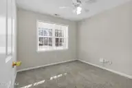 119 Leonard Drive, New Bern, NC 28560 — 3-bedroom home in The Oaks, New Bern, NC, photo 16 of 33