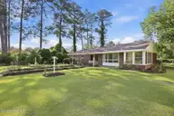 1608 Rhem Avenue, New Bern, NC 28560 — 3-bedroom home in Ghent, New Bern, NC, photo 5 of 52: 36-web-or-mls-0C0A7153