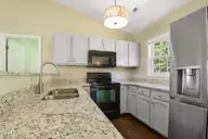 505 Cherry Blossom Lane, Richlands, NC 28574 — 3-bedroom home in Ashbury Park, Richlands, NC, photo 6 of 28