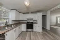 122 Woodbrook Drive, Midway Park, NC 28544 — 3-bedroom manufactured home in Woodbrook, Midway Park, NC, photo 16 of 47