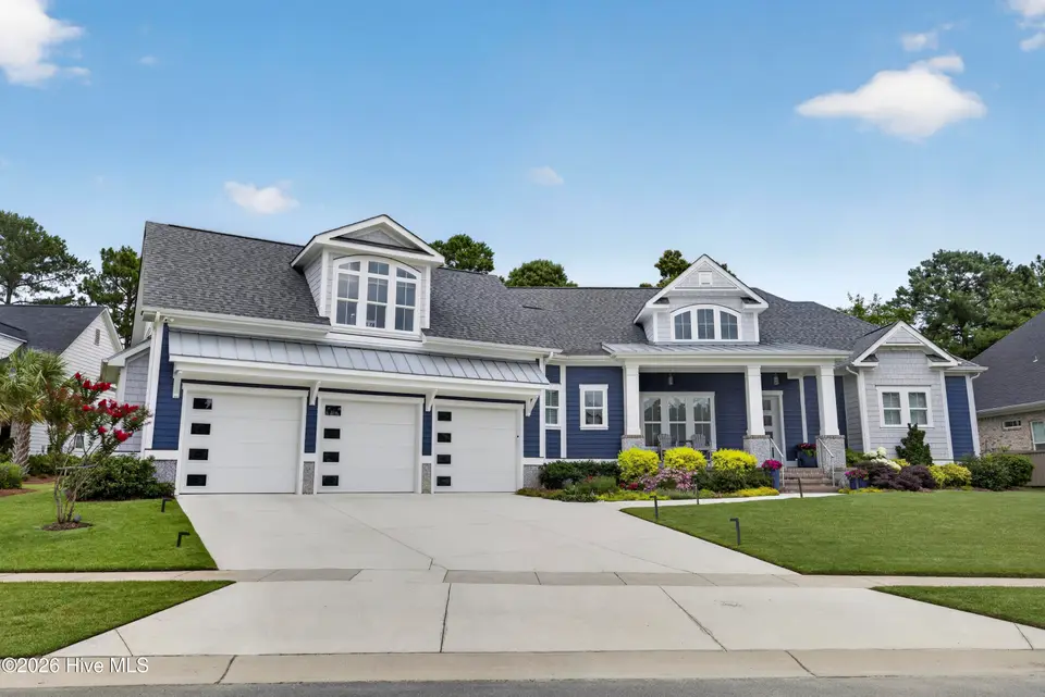 8275 Spoonwood Drive NE, Leland, NC 28451 — 4-bedroom home in Compass Pointe, Leland, NC, photo 1 of 75