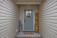 203 Brice Court, Hubert, NC 28539 — 3-bedroom home in Pleasant Ridge, Hubert, NC, photo 5 of 50: 34-web-or-mls-203 Brice Ct. 89