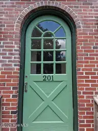 201 E Bell Street, Tabor City, NC 28463 — 4-bedroom home, Tabor City, NC, photo 6 of 28