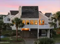 305 S Bald Head Wynd Unit 21, Bald Head Island, NC 28461 — 3-bedroom home in BHI Stage I Villas, Bald Head Island, NC, photo 1 of 62