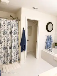 409 Commerce Avenue B, Morehead City, NC 28557 — 2-bedroom condo in Bridgewood Condo, Morehead City, NC, photo 11 of 24: EA19E97A-5E1C-428A-AEED-EAB4F9A24DFB