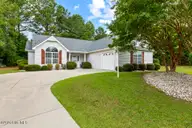 405 Jasmine N, Swansboro, NC 28584 — 2-bedroom condo in The Villages at Swansboro, Swansboro, NC, photo 2 of 40