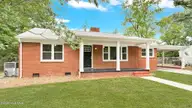 2609 Jefferson Drive, Greenville, NC 27858 — 3-bedroom home in Colonial Heights, Greenville, NC, photo 3 of 43: 2-web-or-mls-2609 Jefferson Drive-2