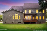 1503 Hammersmith Drive, Winterville, NC 28590 — 5-bedroom home in Windsor, Winterville, NC, photo 5 of 57: 20260910 MLS J_Byrd 1503 Hammersmith Dr