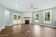 26 Paddington Way, Trent Woods, NC 28562 — 4-bedroom home in The Village on Canterbury, Trent Woods, NC, photo 15 of 48: 26 Paddington Way, Trent Woods NC 28562