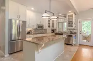 301 Sandy Point Drive, Beaufort, NC 28516 — 3-bedroom home in Sandy Point, Beaufort, NC, photo 15 of 63