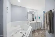 2223 Locksley Woods Drive G, Greenville, NC 27858 — 2-bedroom condo in Locksley Woods, Greenville, NC, photo 16 of 24: 19-web-or-mls-bls_0050
