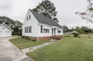 1821 Augustus Drive, Rocky Mount, NC 27801 — 3-bedroom home, Rocky Mount, NC, photo 11 of 59: 0010-IMG_2535