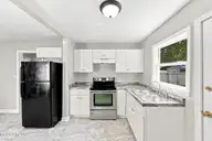 911 Bartlett Avenue, Elizabeth City, NC 27909 — 2-bedroom home in Pine Grove, Elizabeth City, NC, photo 10 of 22