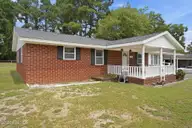 910 Old Grantham Road, Goldsboro, NC 27530 — 3-bedroom home in Hillsdale, Goldsboro, NC, photo 14 of 47: 910 Old Grantham Road
