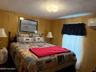 391 Lola Road, Cedar Island, NC 28520 — 3-bedroom waterfront manufactured home, Cedar Island, NC, photo 13 of 34: 391 Lola Rd