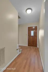 1409 Clifton Road, Jacksonville, NC 28540 — 4-bedroom home in Northwoods Park, Jacksonville, NC, photo 12 of 33: IMG_1327