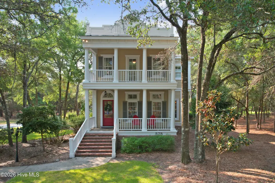575 S Seascape Boulevard SW, Supply, NC 28462 — 3-bedroom waterfront home in Seascape at Holden Plantation, Supply, NC, photo 1 of 57