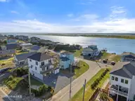 1402 S Anderson Boulevard, Topsail Beach, NC 28445 — 3-bedroom home in New Topsail Beach, Topsail Beach, NC, photo 2 of 58