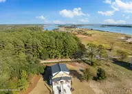 137 Bethea Street, Holly Ridge, NC 28445 — 3-bedroom waterfront home in Redd's Cove, Holly Ridge, NC, photo 18 of 72: 137 Bethea St MLS-70