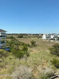 17 Grand View Drive, Ocean Isle Beach, NC 28469 — 6-bedroom waterfront home in The Pointe at Ocean Isle Beach, Ocean Isle Beach, NC, photo 16 of 25: IMG_0053