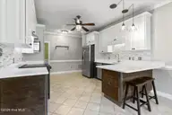 208 Lake Ridge Drive, Goldsboro, NC 27530 — 3-bedroom waterfront home in Fallingbrook Est, Goldsboro, NC, photo 14 of 46: 31-208 Lake Ridge Dr-31