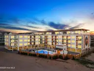 1800 Canal Drive 112, Carolina Beach, NC 28428 — 3-bedroom waterfront condo in North Pier, Carolina Beach, NC, photo 3 of 64: Nest Condo Twilights_-3