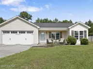 505 Cherry Blossom Lane, Richlands, NC 28574 — 3-bedroom home in Ashbury Park, Richlands, NC, photo 24 of 28