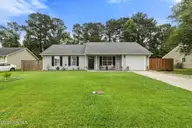204 Palamino Trail, Jacksonville, NC 28546 — 3-bedroom home in Horse Creek Farms, Jacksonville, NC, photo 3 of 32