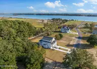137 Bethea Street, Holly Ridge, NC 28445 — 3-bedroom waterfront home in Redd's Cove, Holly Ridge, NC, photo 12 of 72: 137 Bethea St MLS-4