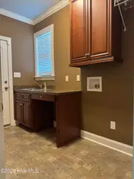 205 Glenn Laurel Drive, Pikeville, NC 27863 — 3-bedroom home in Glenn Laurel, Pikeville, NC, photo 8 of 61: IMG_0136