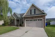 820 Megan Drive, Greenville, NC 27834 — 4-bedroom home in Mill Creek, Greenville, NC, photo 8 of 64: 820_Megan-8