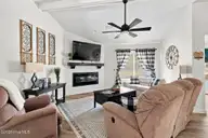 9 Alexander Lane, Pinehurst, NC 28374 — 3-bedroom home in Village Acres, Pinehurst, NC, photo 6 of 34: 5_DSCF5570