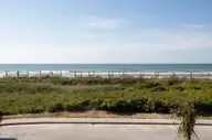 438 Hampton Colony Circle, North Topsail Beach, NC 28460 — 5-bedroom waterfront home in Hampton Colony, North Topsail Beach, NC, photo 7 of 24: HamptonColony438LotDanL33A9501 copy