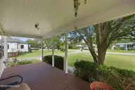 113 Circle Drive, Beaufort, NC 28516 — 3-bedroom waterfront home, Beaufort, NC, photo 5 of 50: 5-web-or-mls-113 Circle Dr 005