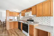 635 Dogwood Drive, Sunset Beach, NC 28468 — 3-bedroom manufactured home in Seaside Station, Sunset Beach, NC, photo 10 of 48: DSC01248