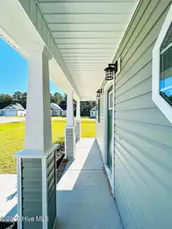 833 Hidden Bridge Drive, Jacksonville, NC 28546 — 3-bedroom home in Towne Pointe, Jacksonville, NC, photo 11 of 54: IMG-3862-jpg
