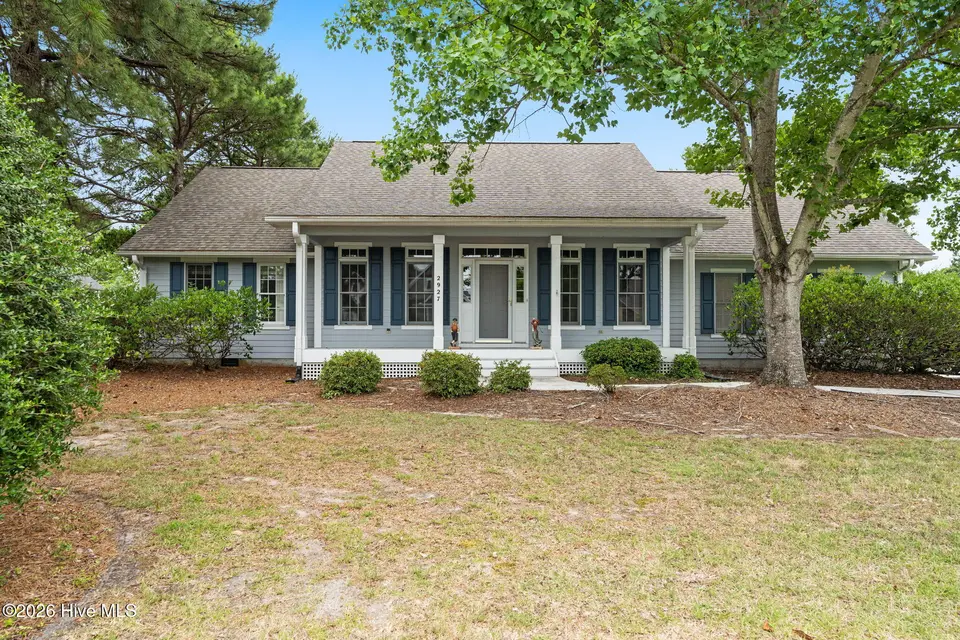 2927 Trailwood Drive SE, Southport, NC 28461 — 3-bedroom home in St James, Southport, NC, photo 1 of 56