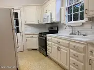 1512 Beal Street, Rocky Mount, NC 27804 — 2-bedroom home, Rocky Mount, NC, photo 8 of 16: IMG_0882