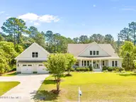 211 Whimbrel Way, Hampstead, NC 28443 — 4-bedroom waterfront home in Pelican Reef, Hampstead, NC, photo 2 of 70: IMG_5471