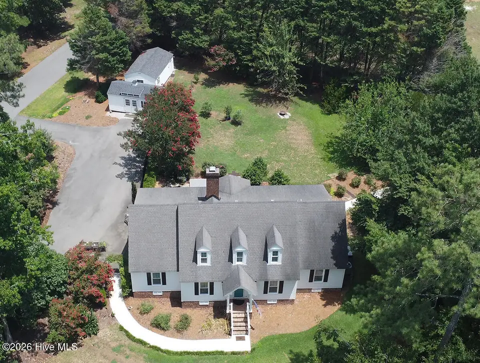 5137 Blackthorne Road, Rocky Mount, NC 27803 — 3-bedroom home in Bridgeview, Rocky Mount, NC, photo 1 of 43: Private Oasis in COUNTY near reservoir!