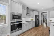 448 Middle Grove Lane, Wilmington, NC 28411 — 4-bedroom home in Clay Crossing, Wilmington, NC, photo 11 of 72: 15_kitchen