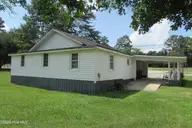 146 Routledge Street, Kenansville, NC 28349 — 3-bedroom home, Kenansville, NC, photo 9 of 25