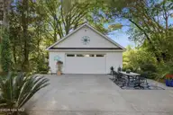 410 S 5th Avenue, Wilmington, NC 28401 — 3-bedroom home in Historic District, Wilmington, NC, photo 7 of 53: 410_s_5th_street-6