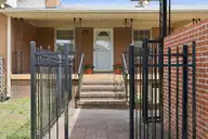 2000 Carey Road, Kinston, NC 28501 — 4-bedroom home, Kinston, NC, photo 4 of 44: 20-web-or-mls-IMG_0006