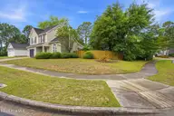 1421 Stonington Drive, Wilmington, NC 28412 — 3-bedroom home in Stonington, Wilmington, NC, photo 3 of 37: 4_1421_stonington_dr_004