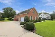 1235 Pine Valley Drive, New Bern, NC 28562 — 3-bedroom home in Greenbrier, New Bern, NC, photo 5 of 55: 6-web-or-mls-0C0A6176