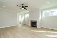 154 Coventry Court, New Bern, NC 28562 — 3-bedroom waterfront home in Stillwater Harbour, New Bern, NC, photo 6 of 28: Similar Construction Living Room
