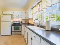 4646 Bramton Road, Wilmington, NC 28405 — 3-bedroom home in Kings Grant, Wilmington, NC, photo 3 of 34: _SCL5156-HDR