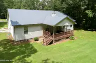 571 Deer Run Road, New Bern, NC 28562 — 3-bedroom home in Deer Run, New Bern, NC, photo 17 of 27: 20250816-Rock I (2592 of 1)
